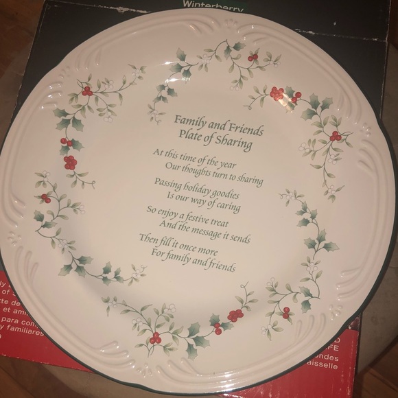 PFALTZGRAFF Winterberry plate - Picture 8 of 8